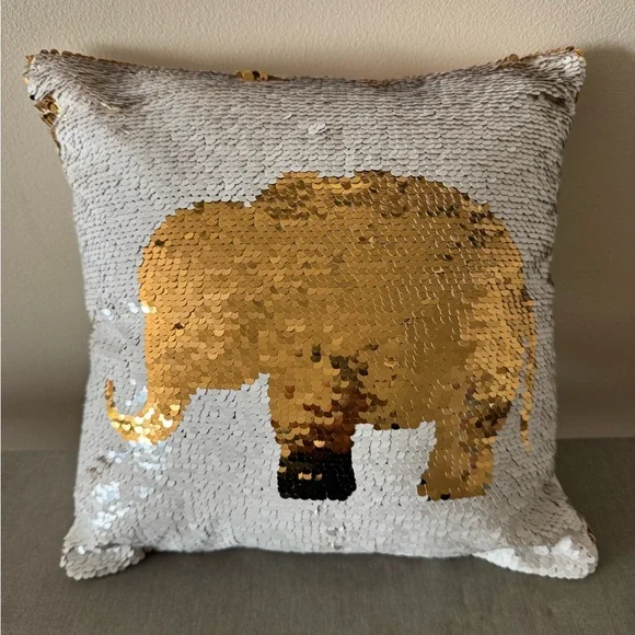 Pillow changes sequins elephant 11” square - Picture 1 of 5